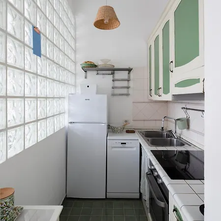 2 Bedrooms Flat Near The Colosseum * Roma