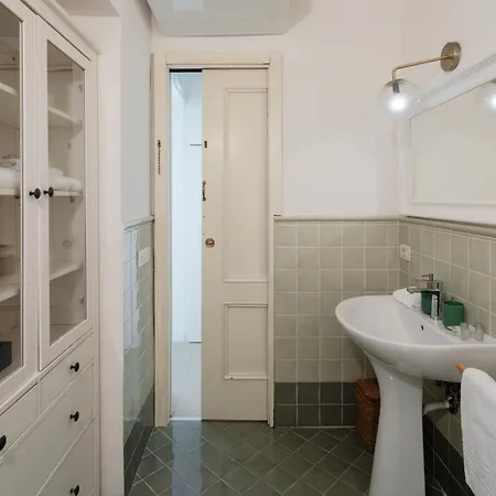 2 Bedrooms Flat Near The Colosseum Appartamento
