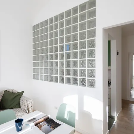 2 Bedrooms Flat Near The Colosseum * Roma