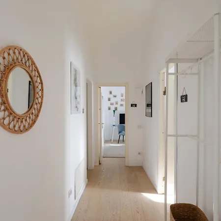 2 Bedrooms Flat Near The Colosseum Apartament